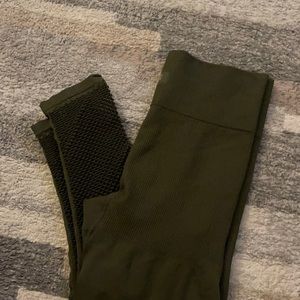 Pink Victoria SecretUltimate Leggings